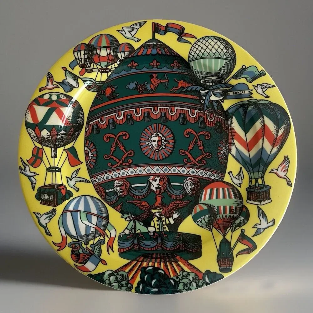Bopla! Voyage Mongolfiere Hot Air Balloons Yellow Dinner Plate 10.75” Vintage